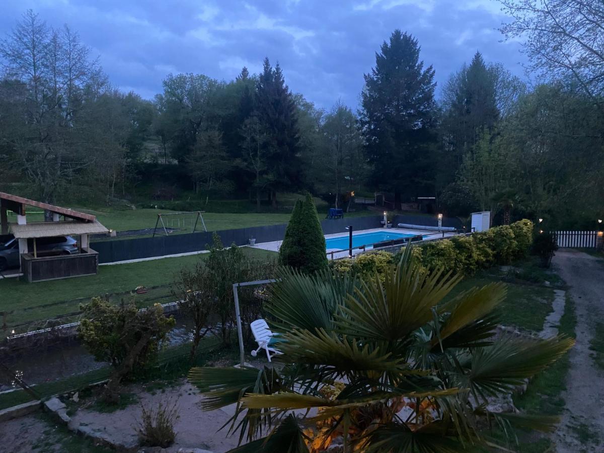 Moulin Du Pommier Glamping & * Saulgond