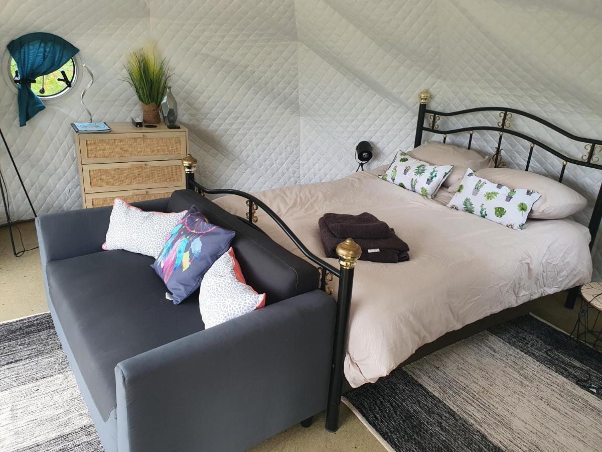 Camping Moulin Du Pommier Glamping & *