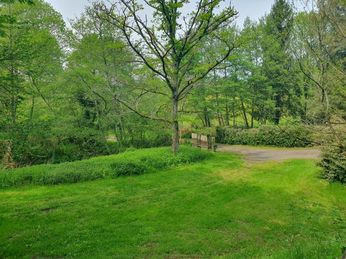 Moulin Du Pommier Glamping & * Saulgond