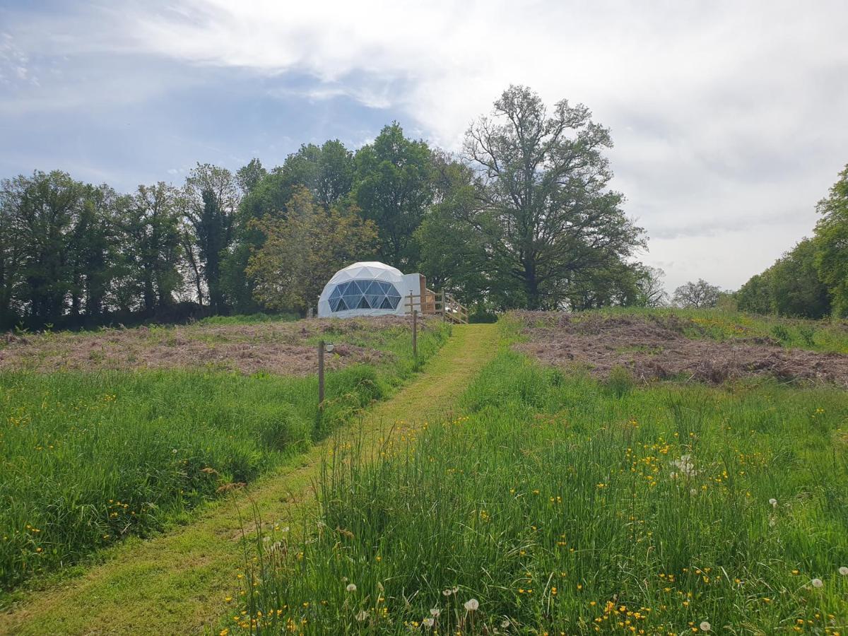 Moulin Du Pommier Glamping & *