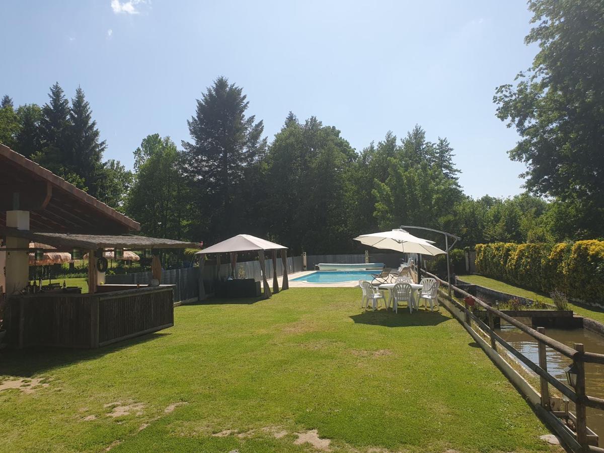 Moulin Du Pommier Glamping & Saulgond