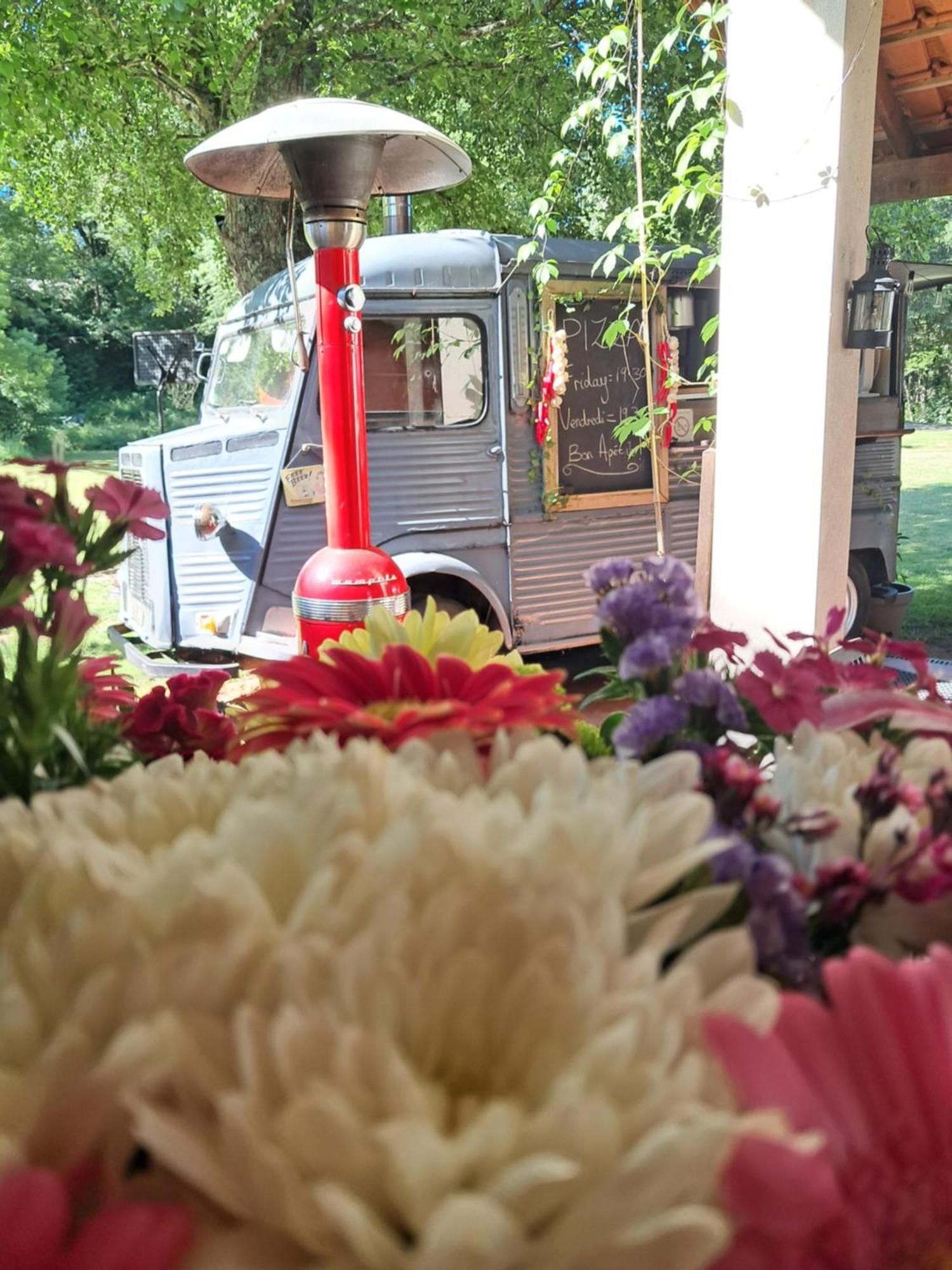Moulin Du Pommier Glamping & *